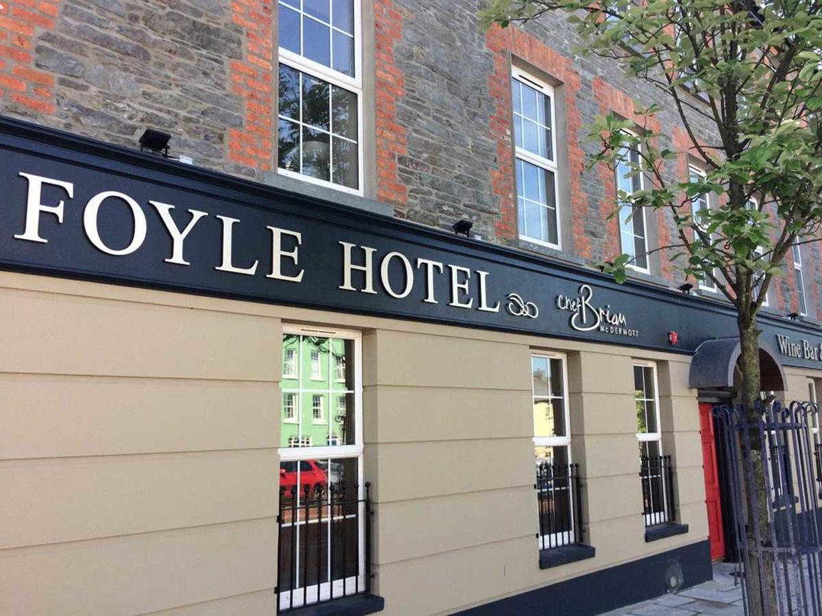 Foyle Hotel モビル エクステリア 写真